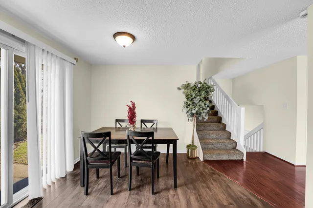 $255,000 | 990 Quail Court, Bradley, IL 60915