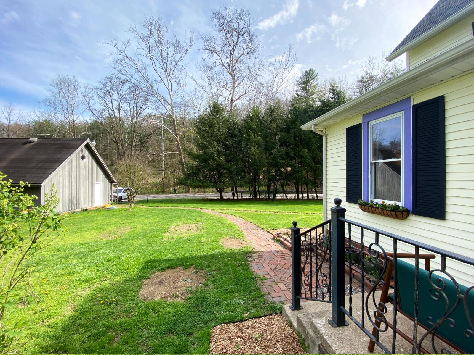11522 Strouds Run Road Athens, OH 45701 - Photo 40 of 43 40_11522 Strouds Run Rd _Athens_Ohio_457