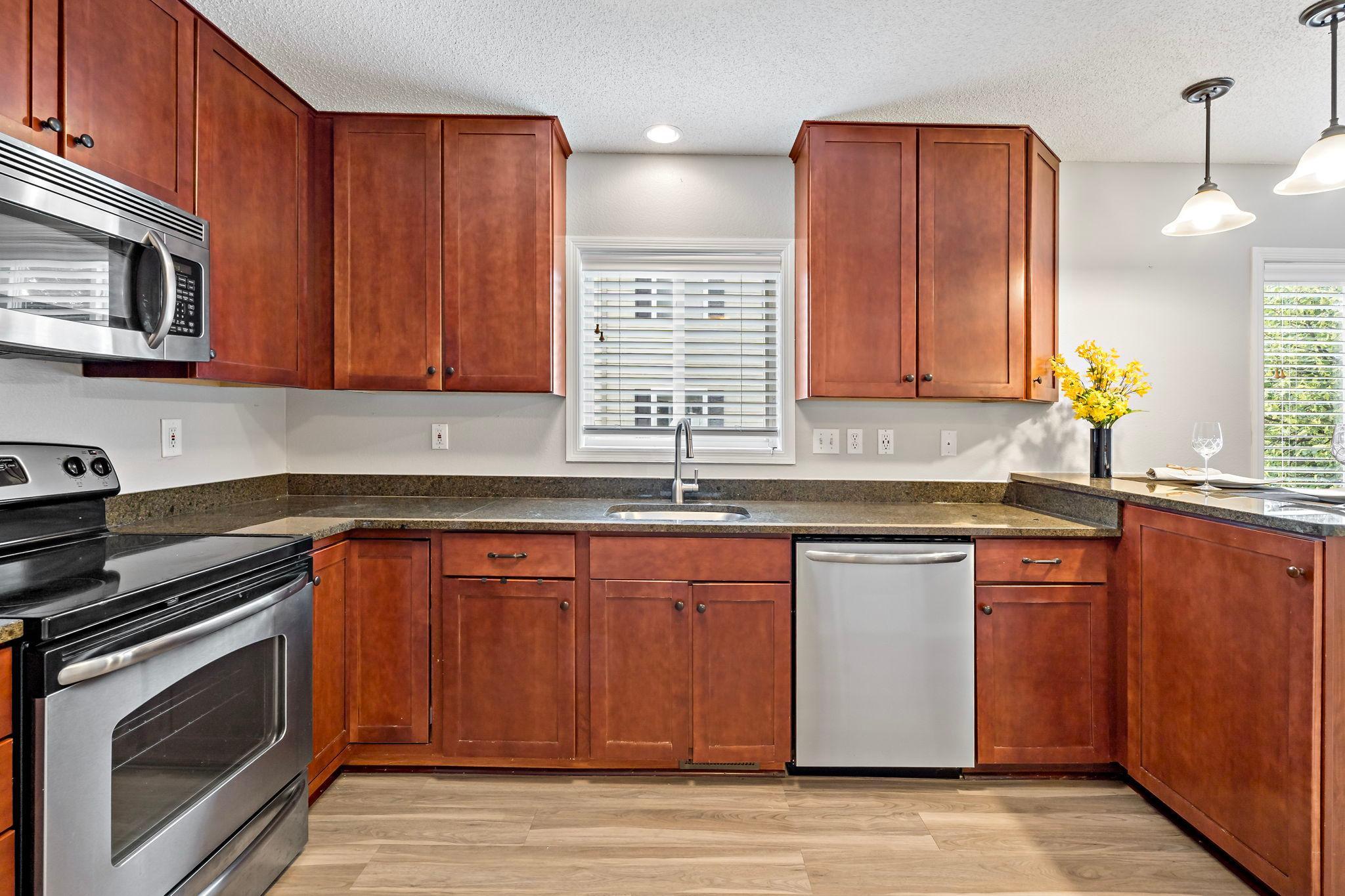 6453 Regency Lane Eden Prairie, MN 55344 - Photo 33 of 40
