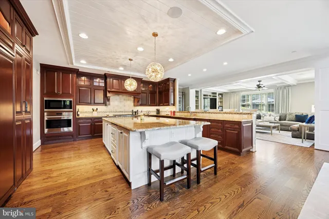 $2,999,000 | 1004 Brick House Farm Lane, Newtown Square, PA 19073