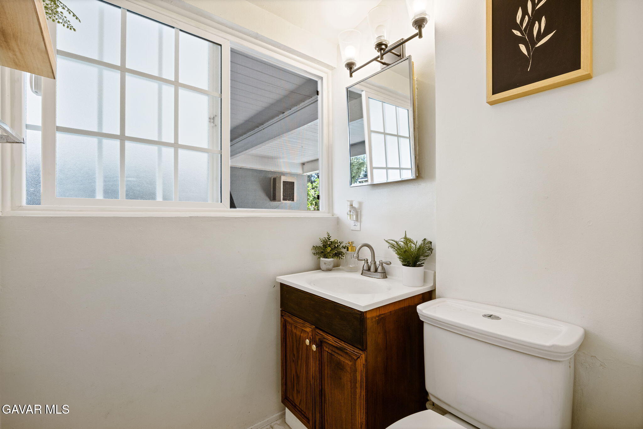 6579 Hillside Avenue Riverside, CA 92504 - Photo 13 of 34 13-web-or-mls-IMG_9517
