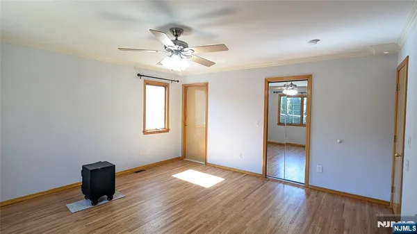 $3,100 | 277 Wallington Avenue, Wallington, NJ 07057