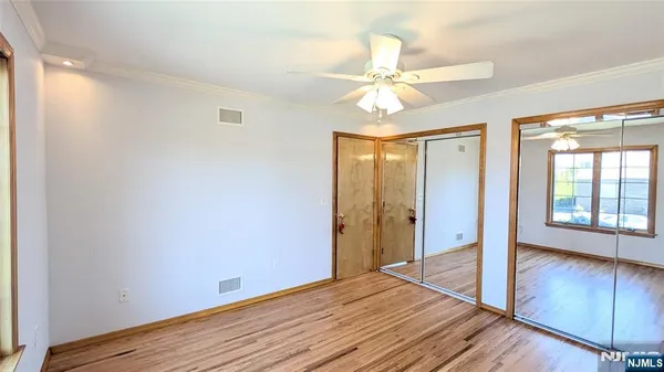 $3,100 | 277 Wallington Avenue, Wallington, NJ 07057