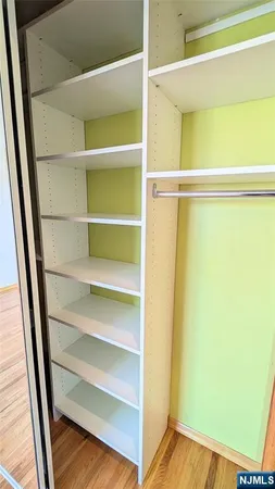 $3,100 | 277 Wallington Avenue, Wallington, NJ 07057