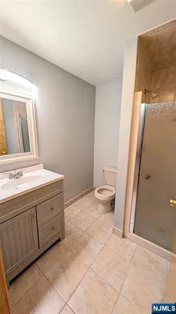 $3,100 | 277 Wallington Avenue, Wallington, NJ 07057