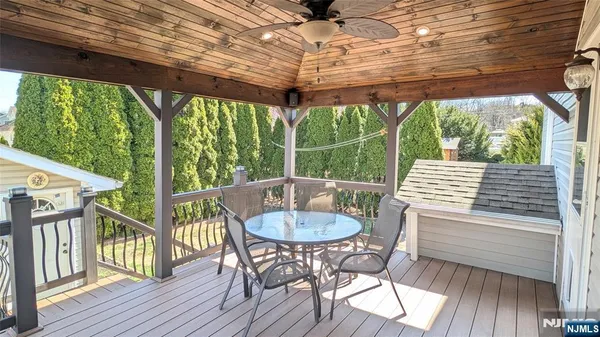 $3,100 | 277 Wallington Avenue, Wallington, NJ 07057