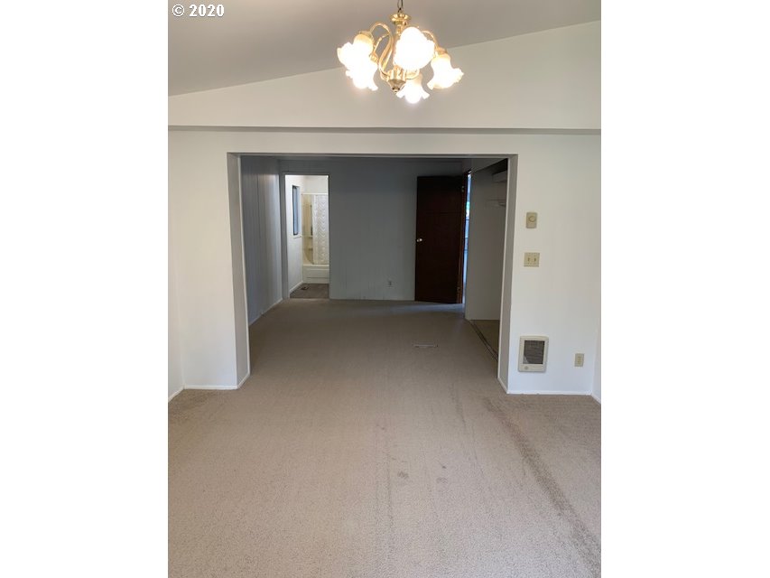 5171 Forsythia Street Springfield, OR 97478 - Photo 17 of 21