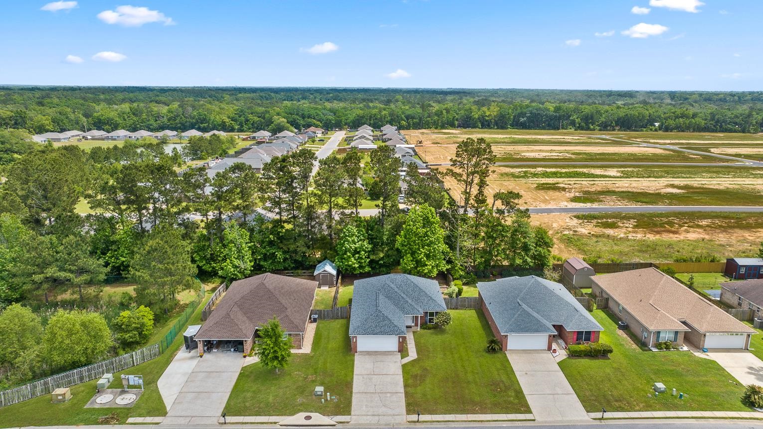 16778 Sugar Loop Foley, AL 36535 - Photo 1 of 36