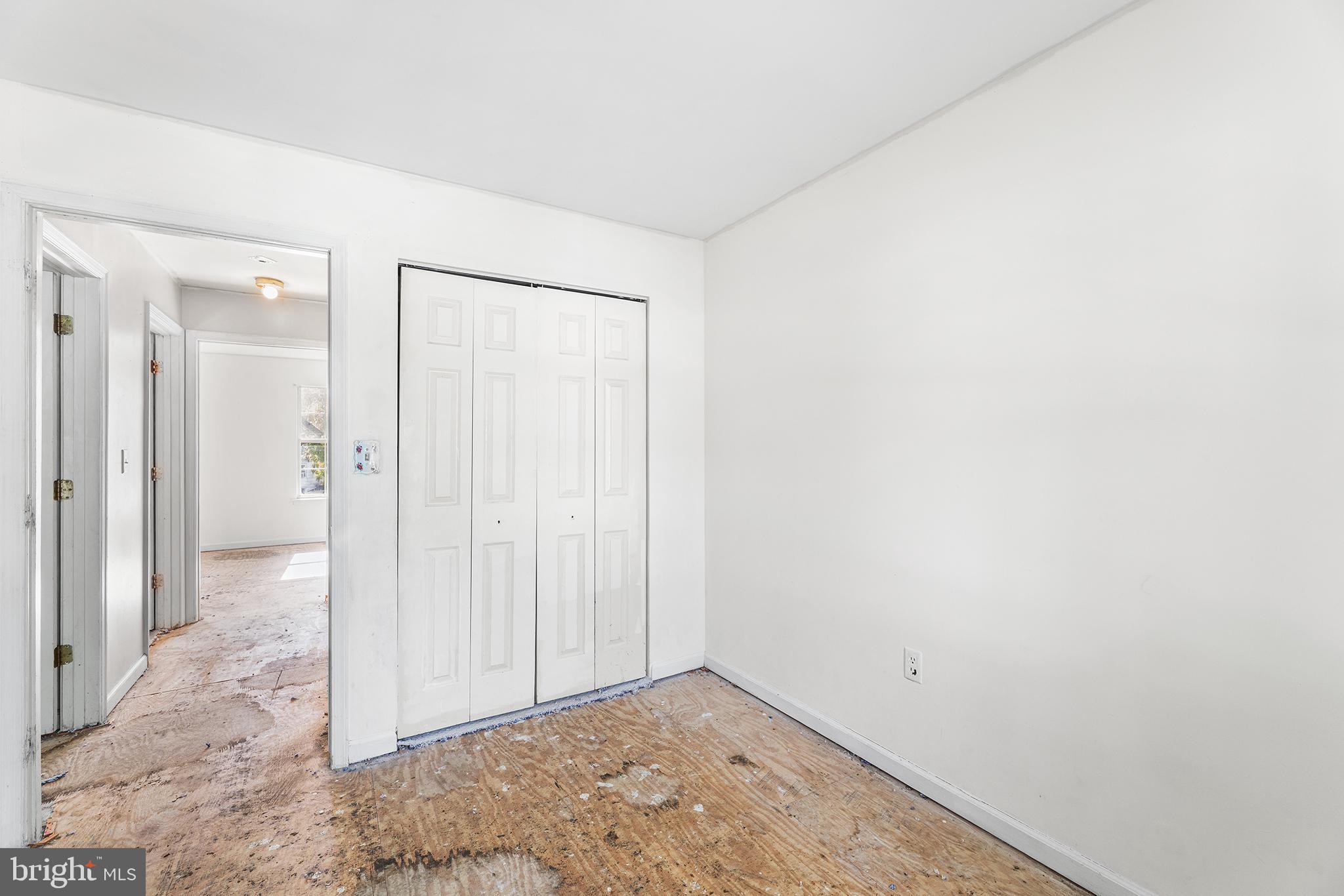 423 Calvert Street Chestertown, MD 21620 - Photo 17 of 20 a view of an empty room