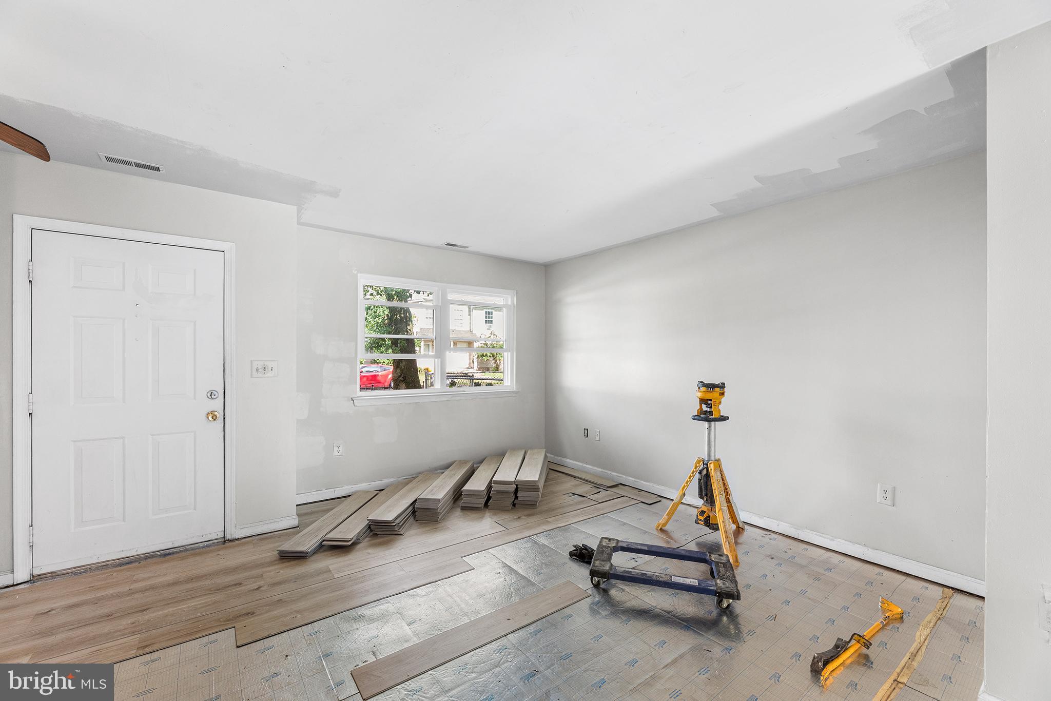423 Calvert Street Chestertown, MD 21620 - Photo 4 of 20 a view of a room with gym equipment