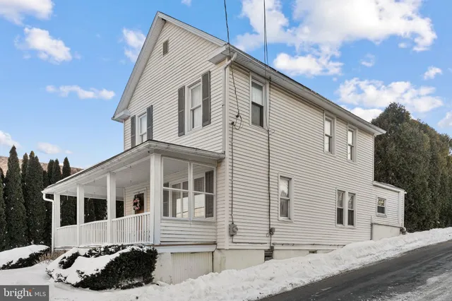 $239,000 | 320 Garibaldi Avenue, Bangor, PA 18013
