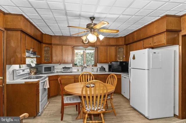 $239,000 | 320 Garibaldi Avenue, Bangor, PA 18013