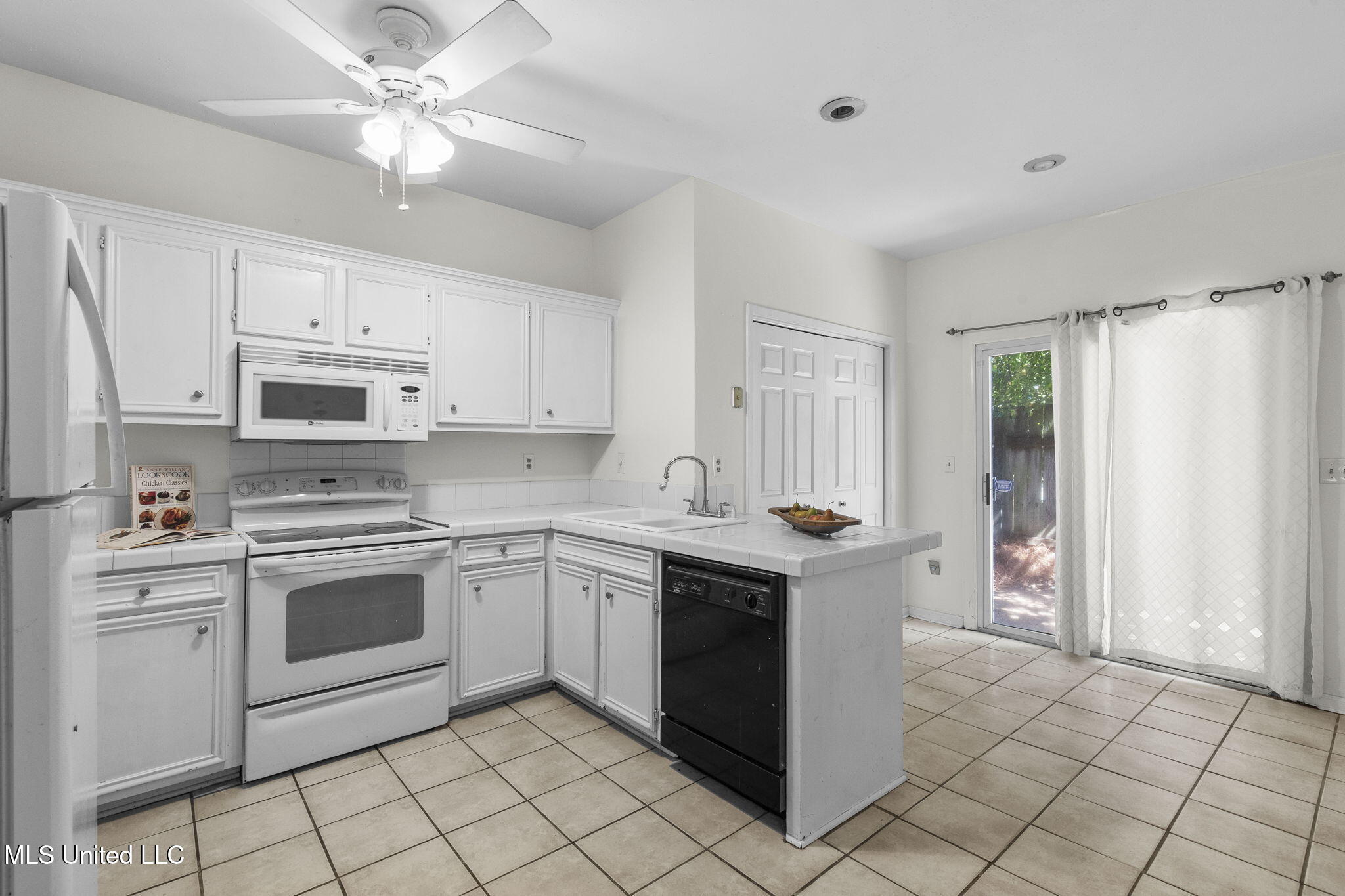 5072 Shadow Ridge Jackson, MS 39211 - Photo 22 of 31 26-web-or-mls-5072 Harling-22