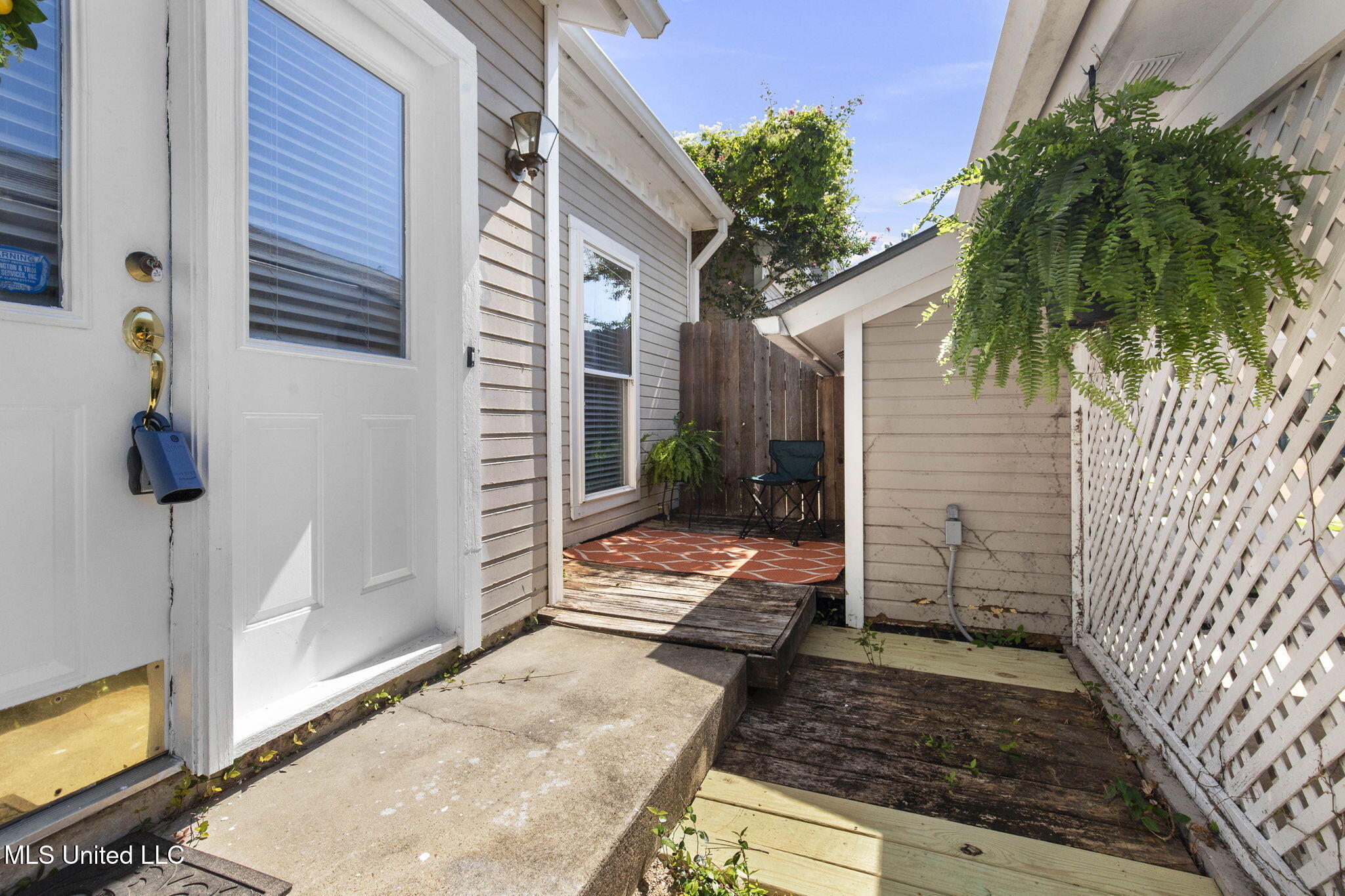 5072 Shadow Ridge Jackson, MS 39211 - Photo 5 of 31 5-web-or-mls-5072 Harling-5