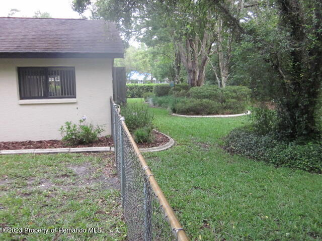 2068 Brigadier Drive Spring Hill, FL 34608 - Photo 33 of 39 IMG_1307