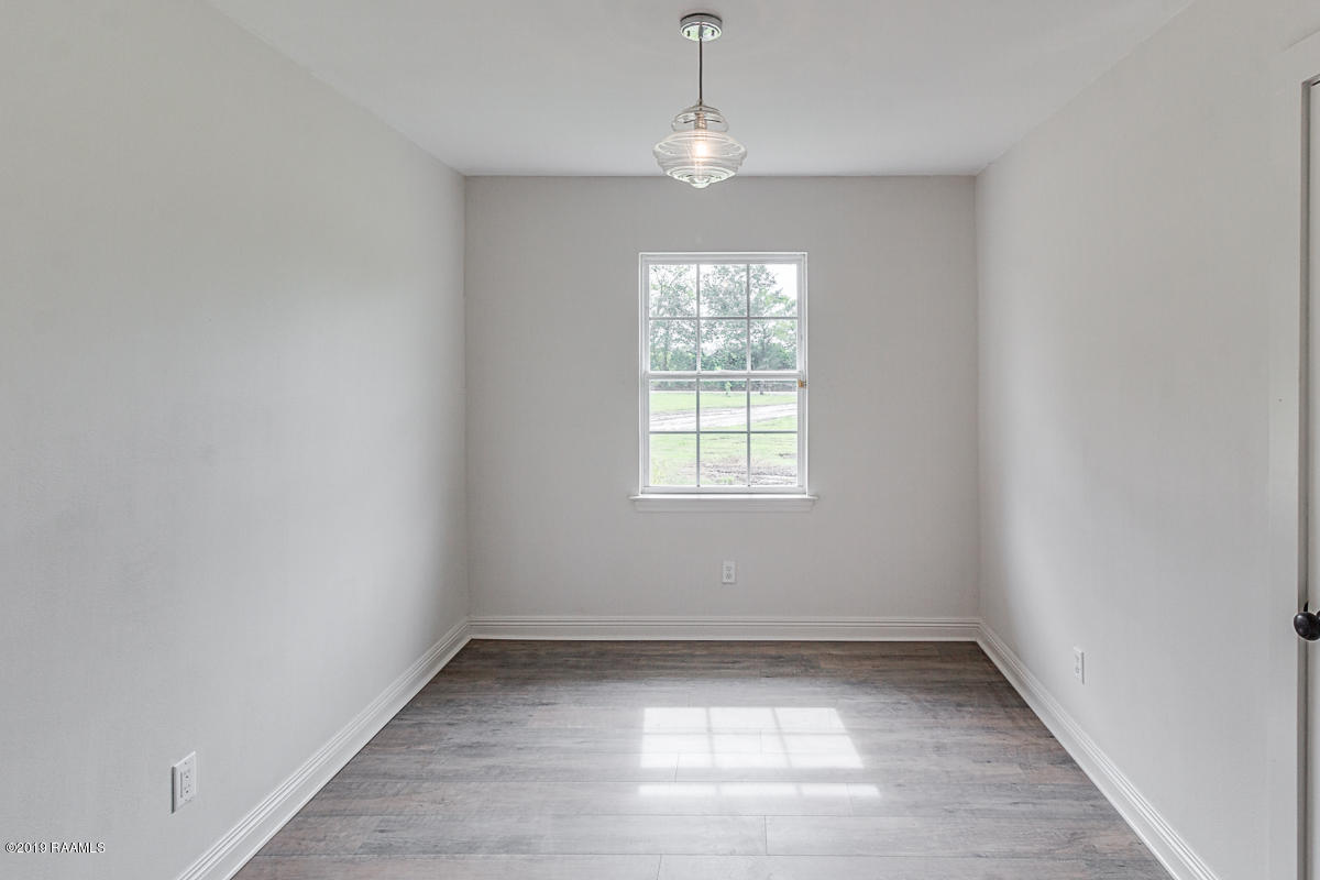 2012 Savoy Road Youngsville, LA 70592 - Photo 25 of 34 2012 Savoy Rd-9572