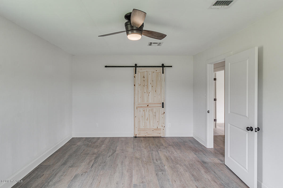 2012 Savoy Road Youngsville, LA 70592 - Photo 29 of 34 2012 Savoy Rd-9608