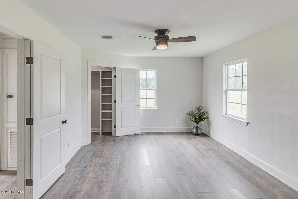 2012 Savoy Road Youngsville, LA 70592 - Photo 30 of 34 2012 Savoy Rd-9614