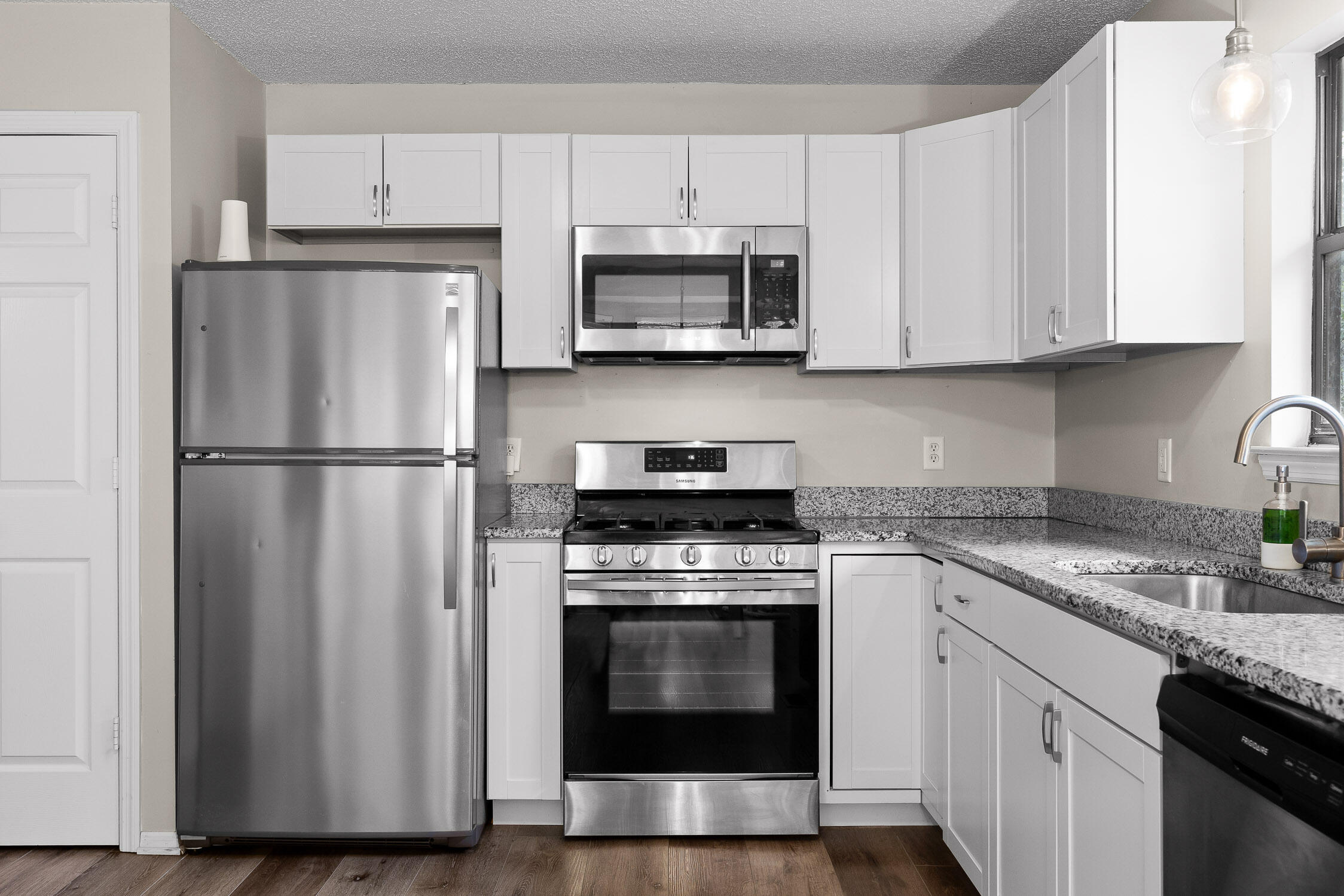 7123 Cane Hollow Road Hixson, TN 37343 - Photo 12 of 30 Kitchen(1)