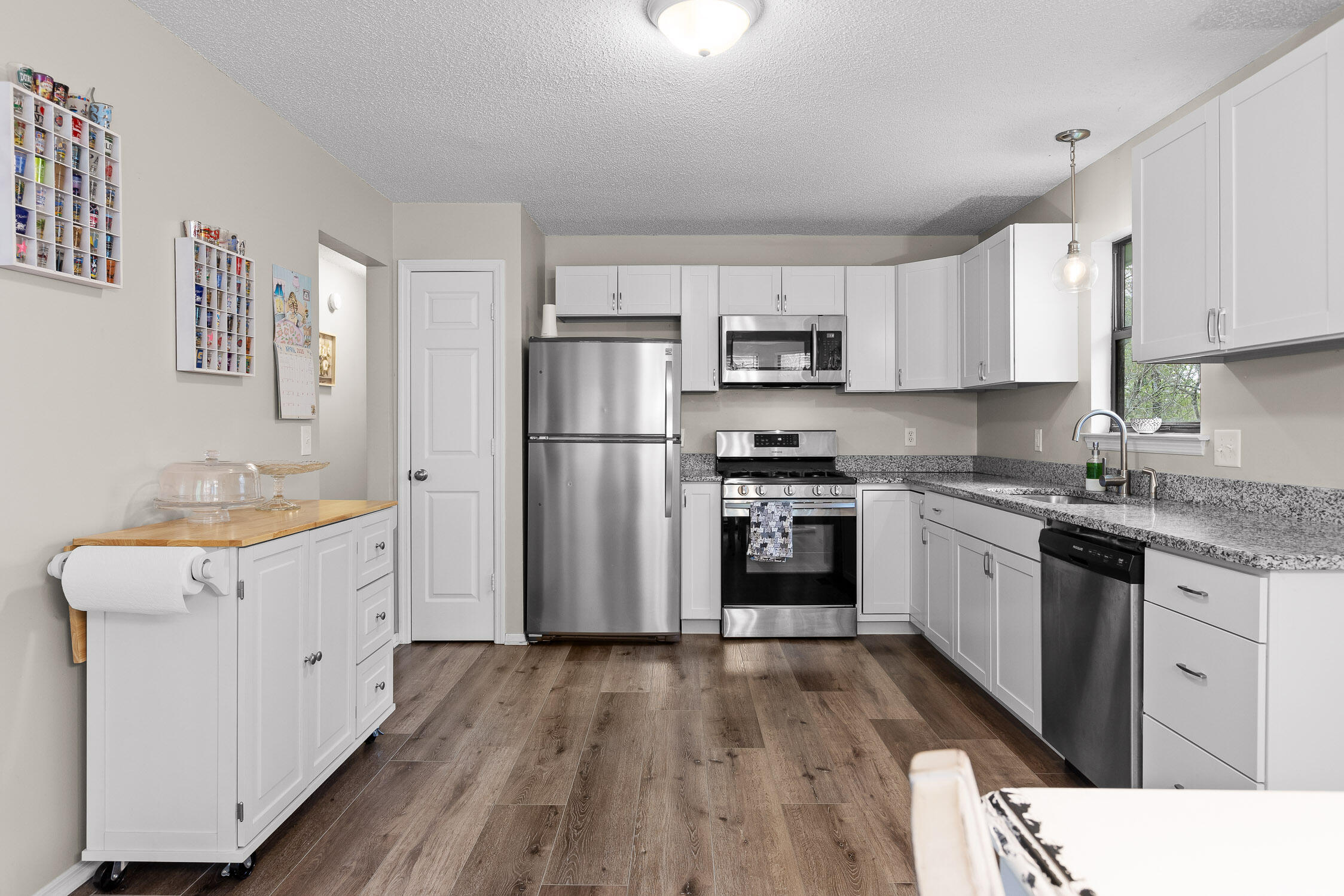 7123 Cane Hollow Road Hixson, TN 37343 - Photo 14 of 30 Kitchen(2)