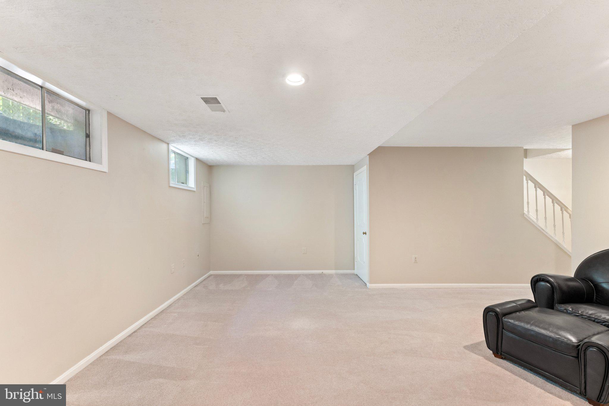 7253 Kousa Lane Springfield, VA 22152 - Photo 35 of 45 Gallery Image 35