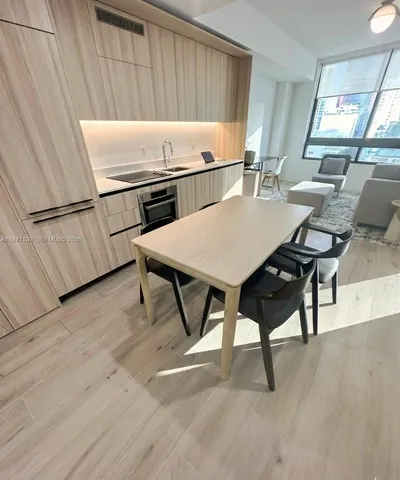 $2,800 | 225 North Miami Avenue, Unit 1207, Miami, FL 33128