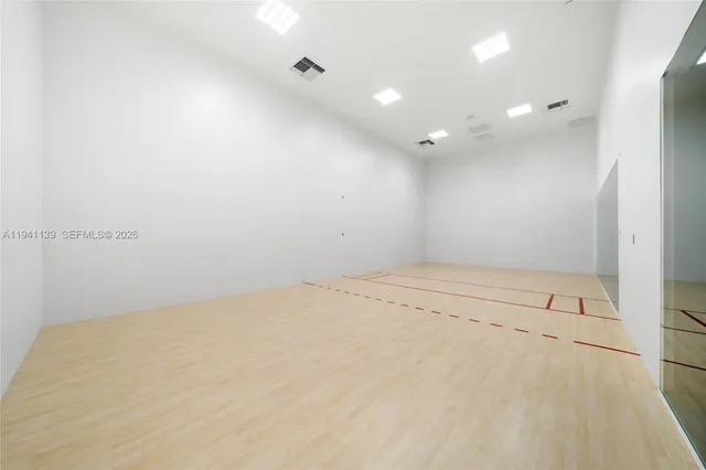 $2,800 | 225 North Miami Avenue, Unit 1207, Miami, FL 33128