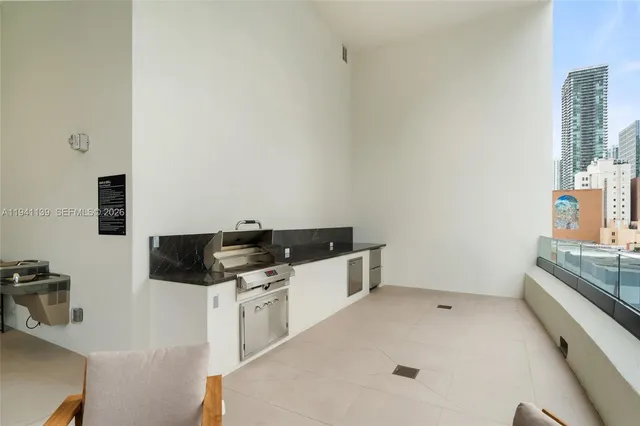 $2,800 | 225 North Miami Avenue, Unit 1207, Miami, FL 33128