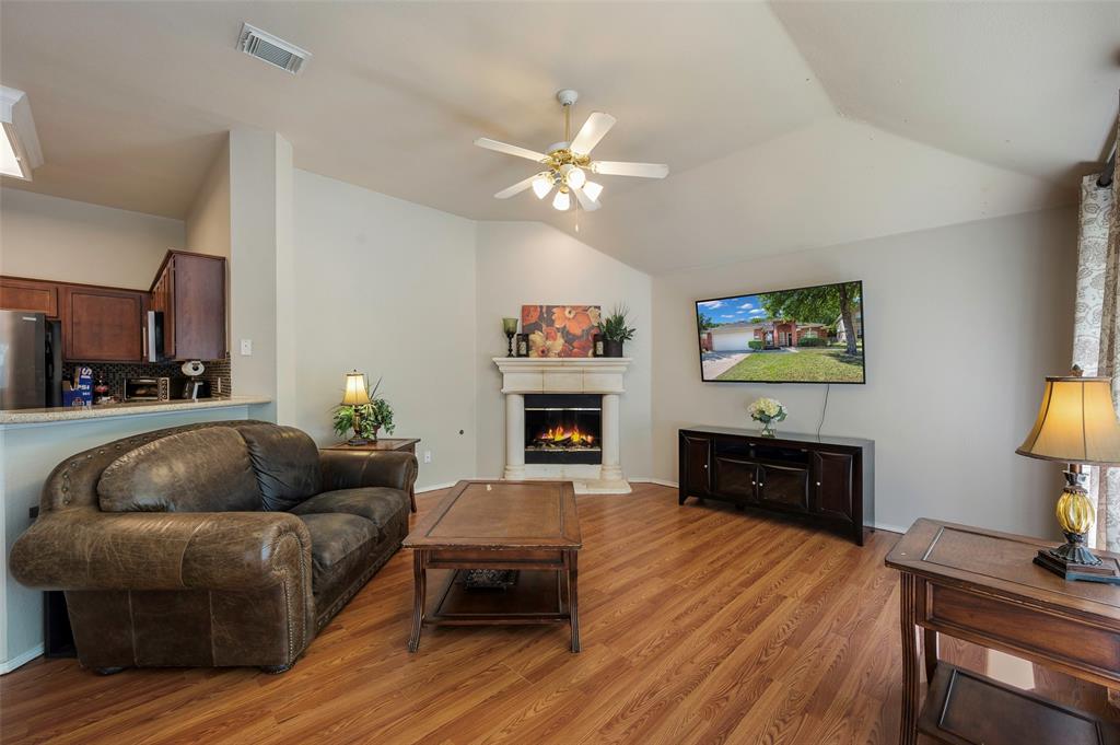 3002 Blake Street Corinth, TX 76210 - Photo 6 of 26