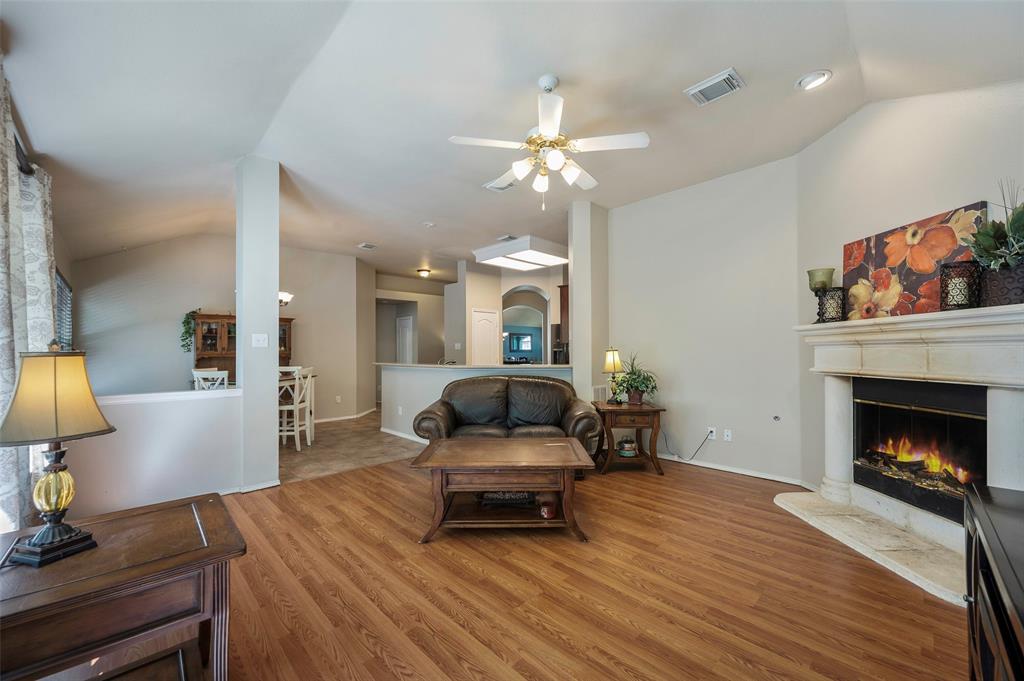 3002 Blake Street Corinth, TX 76210 - Photo 7 of 26