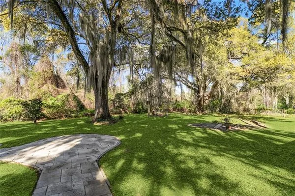 $793,000 | 304 Scotchpine Drive, Mandeville, LA 70471