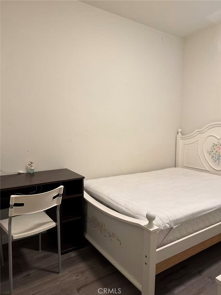 2066 Sentinel Privado Ontario, CA 91764 - Photo 5 of 10 a utility room with dryer and table