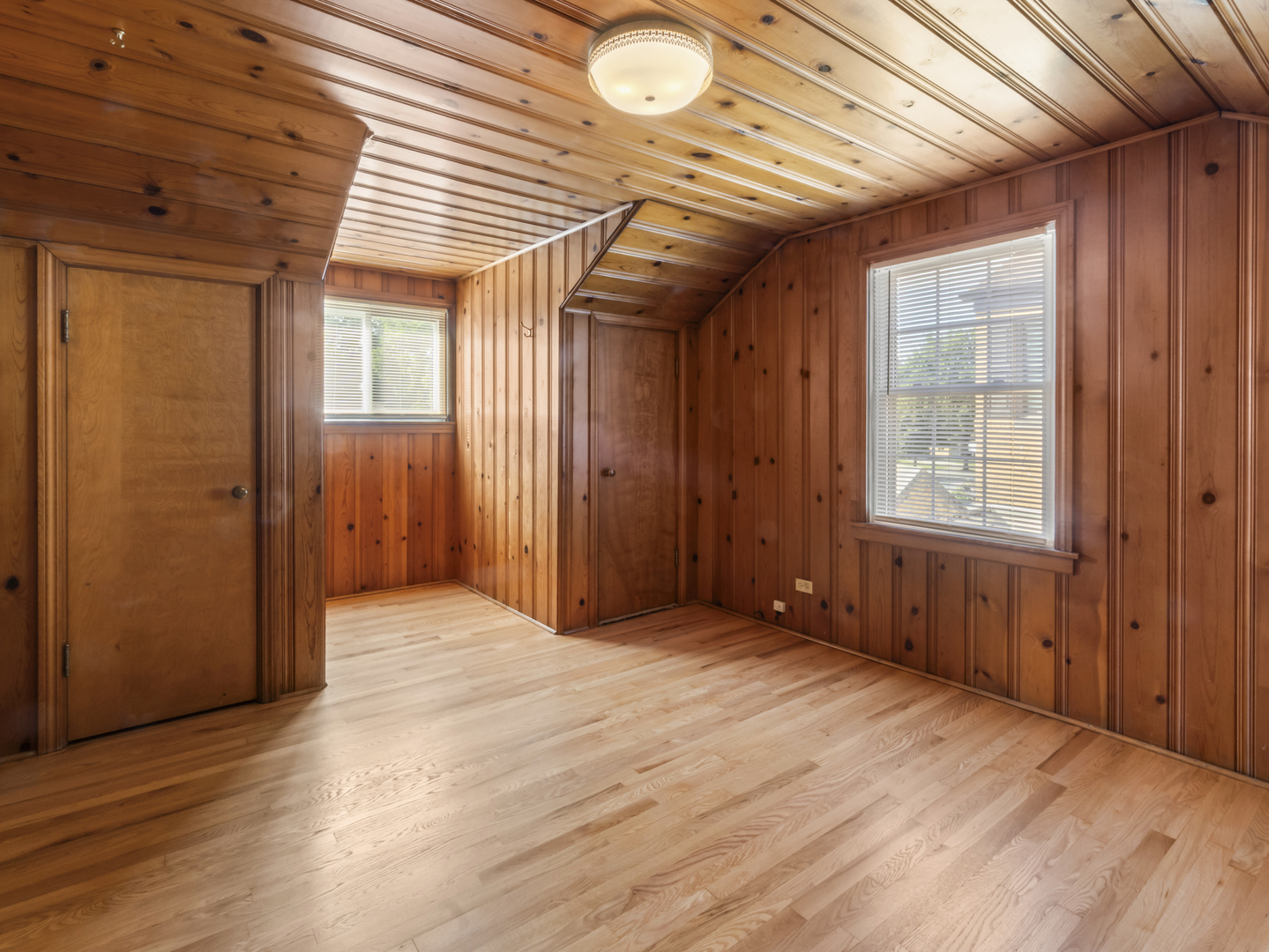 225 Stratford Road Des Plaines, IL 60016 - Photo 23 of 58 Gallery Image 23