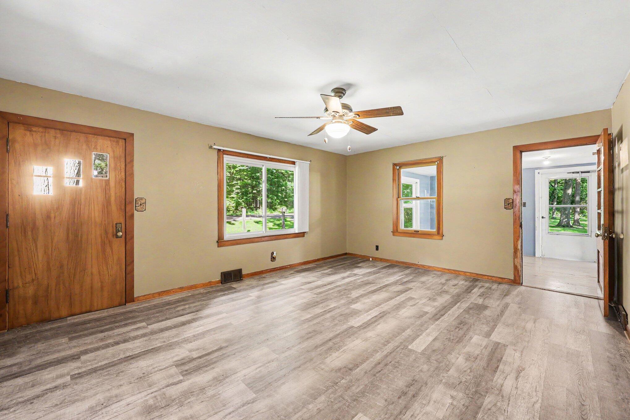 4200 Albion Road Concord, MI 49237 - Photo 6 of 33 003_file_2831