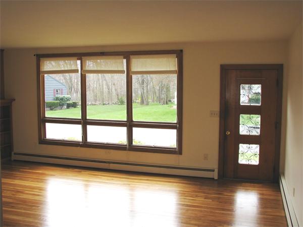 4 Ryan Road Milford, MA 01757 - Photo 4 of 17 Gallery Image 4