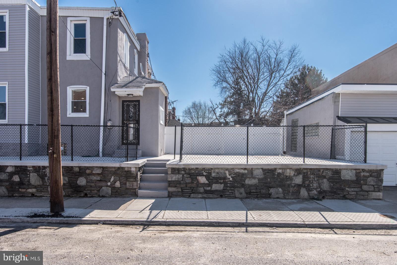 460 Robbins Street Philadelphia, PA 19111 - Photo 33 of 34