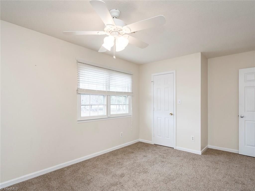 4832 Tower Road, Unit B Greensboro, NC 27410 - Photo 5 of 24 Lg master with full master bath.