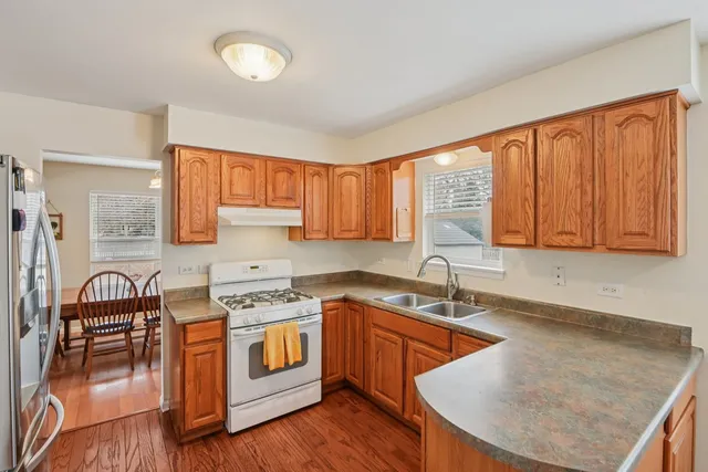 $365,000 | 15931 McClellan Avenue, Plainfield, IL 60544