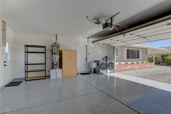 $2,695 | 4342 Powell Avenue, Las Vegas, NV 89121