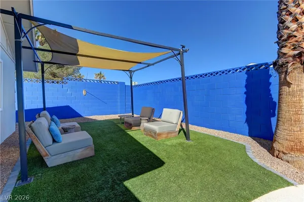 $2,695 | 4342 Powell Avenue, Las Vegas, NV 89121