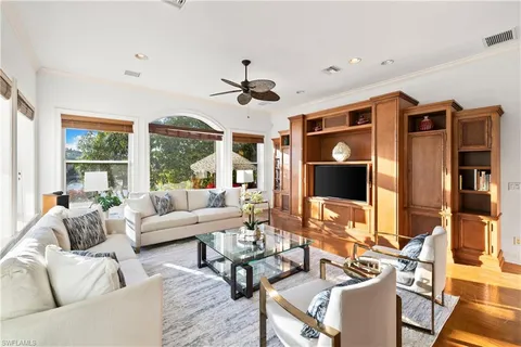 $6,995,000 | 2170 Marina Drive, Naples, FL 34102