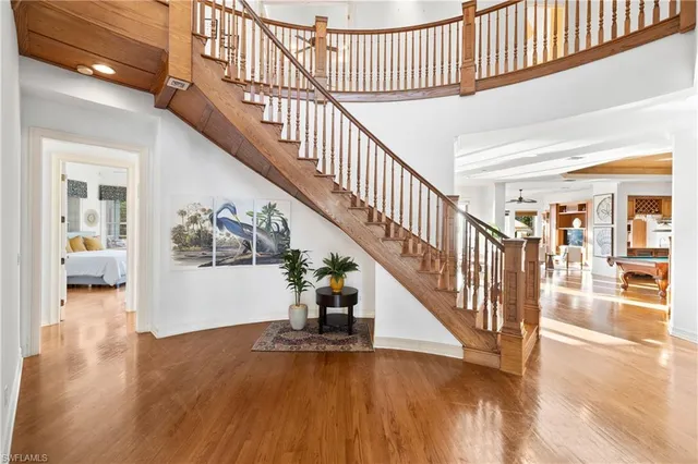 $6,995,000 | 2170 Marina Drive, Naples, FL 34102