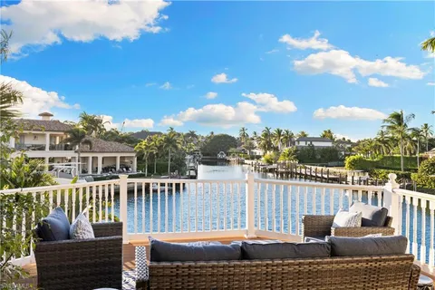 $6,995,000 | 2170 Marina Drive, Naples, FL 34102