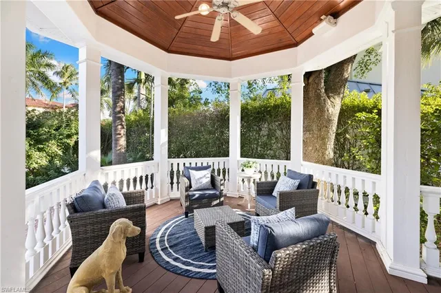 $6,995,000 | 2170 Marina Drive, Naples, FL 34102