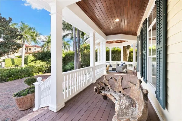 $6,199,000 | 2170 Marina Drive, Naples, FL 34102