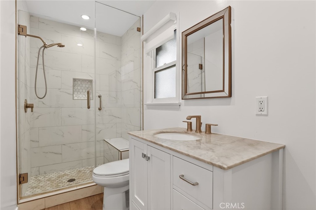 6565 Randi Avenue Woodland Hills, CA 91303 - Photo 16 of 20