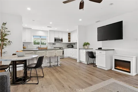 $989,000 | 6565 Randi Avenue, Woodland Hills, CA 91303