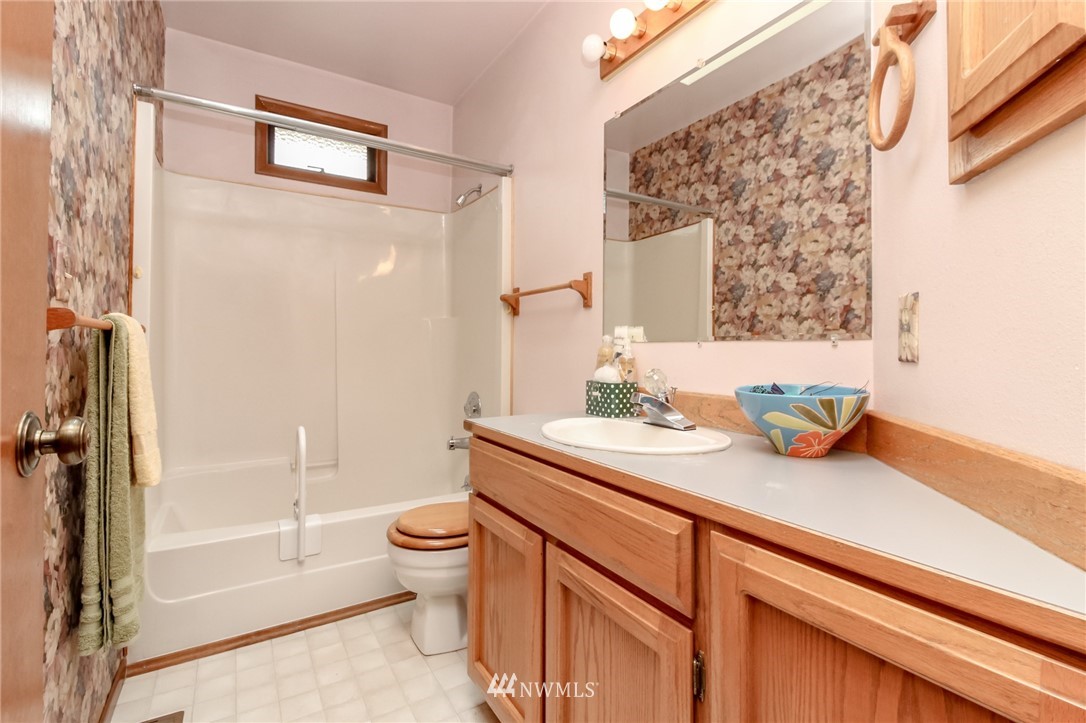 1720 Shattuck Avenue South Renton, WA 98055 - Photo 14 of 24 Gallery Image 14