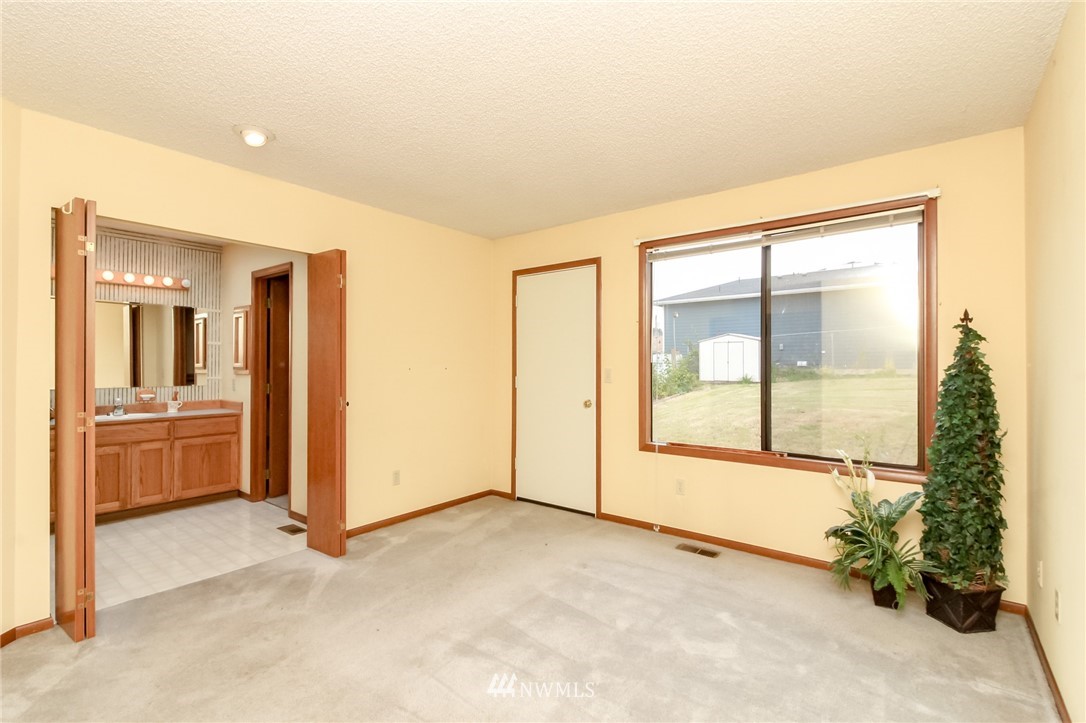 1720 Shattuck Avenue South Renton, WA 98055 - Photo 16 of 24 Gallery Image 16