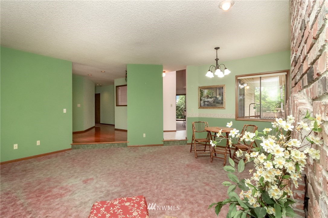 1720 Shattuck Avenue South Renton, WA 98055 - Photo 7 of 24 Gallery Image 7